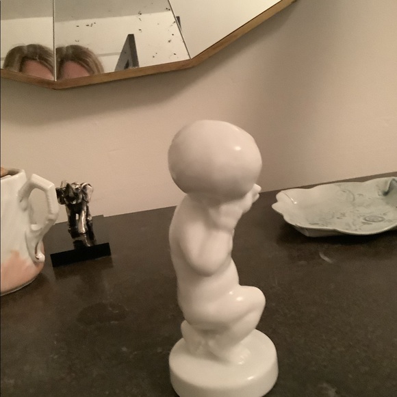 Circa 1970-1990 Norwegian porcelain child - Picture 3 of 5